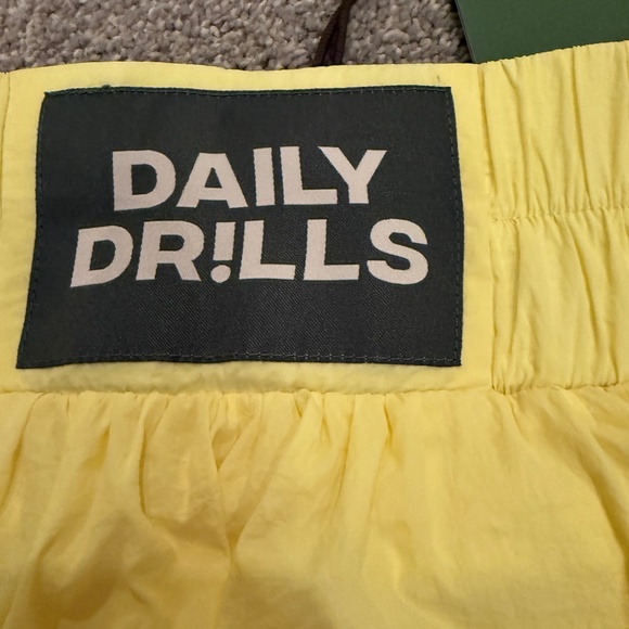 Daily Drills Neon Yellow Bubble Skirt - Picture 2 of 6